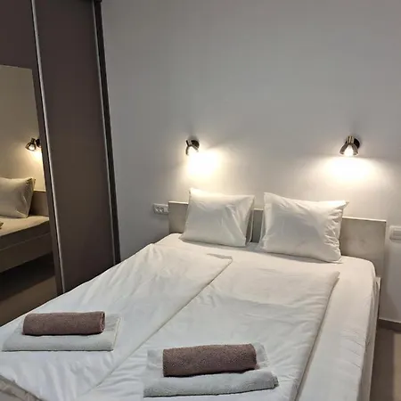 Alba Dalmata Apartments Zadar Room photo